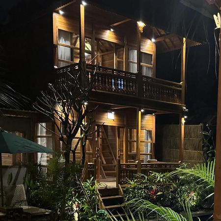 Harmony Wooden Villas Ubud Buitenkant foto
