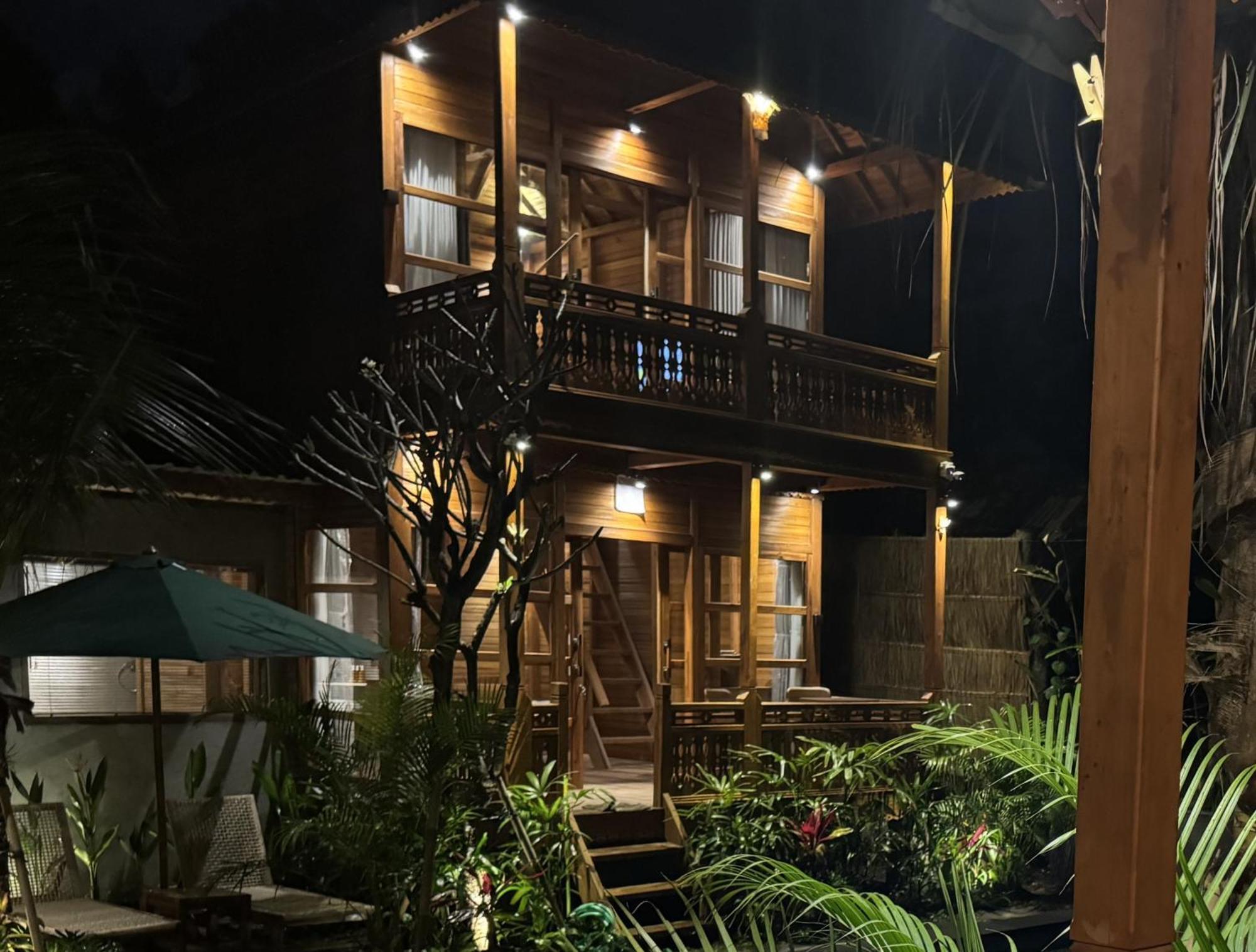 Harmony Wooden Villas Ubud Buitenkant foto